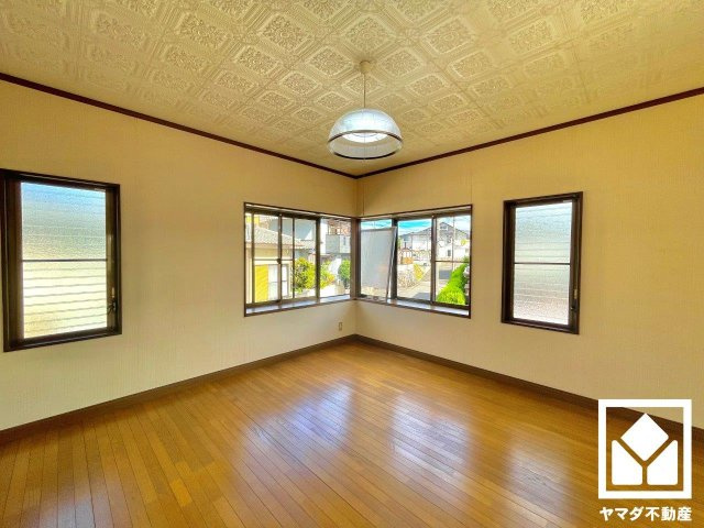 宇治市宇治米阪の洋室