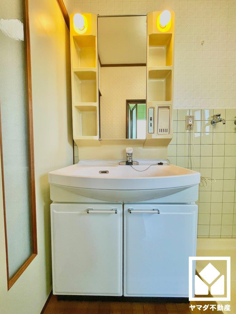 宇治市宇治米阪の独立洗面台