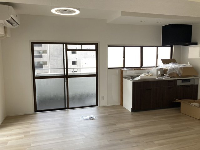 【収納】 | シティマンション薬院II | 別号室の写真になります。現況優先。