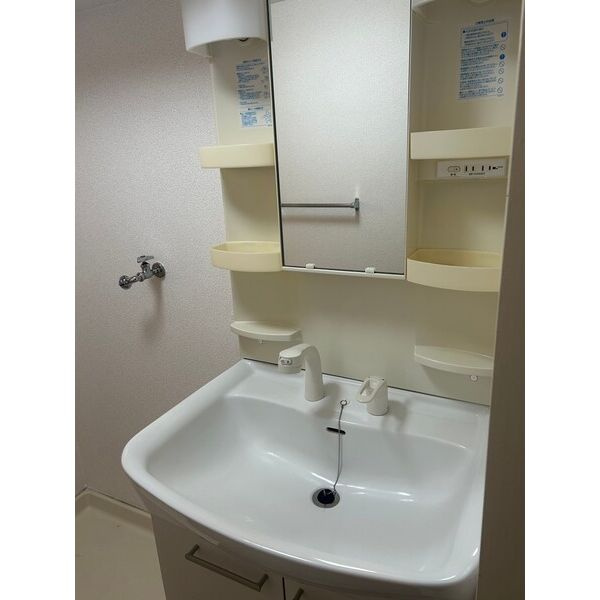 ベルトピア塩屋Ⅰの洗面所