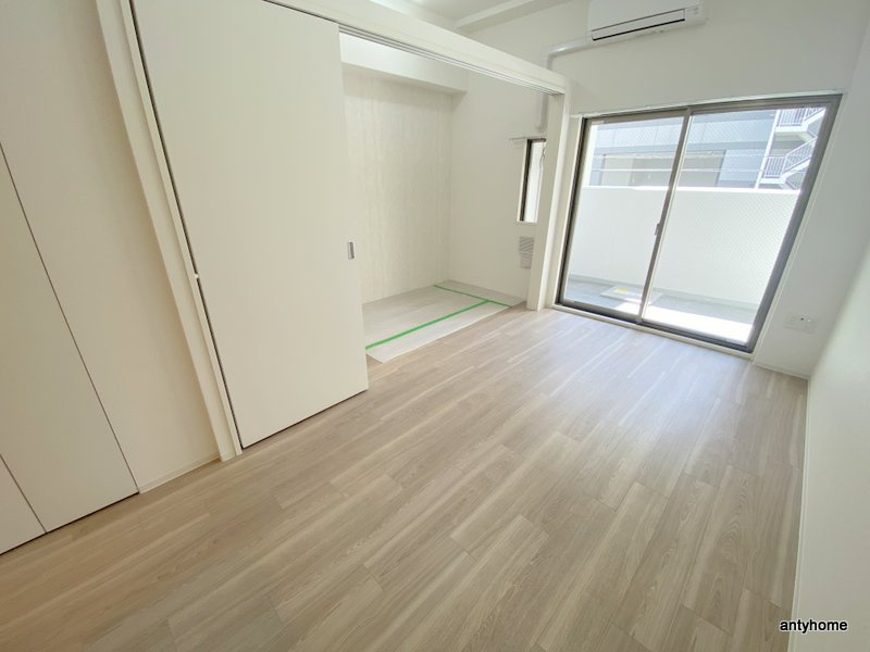 セレニテ新大阪ミラク弐番館　仲介手数料無料の寝室