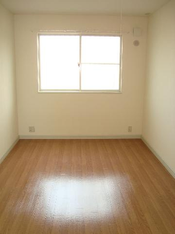 サニーヒルズの内装|洋室