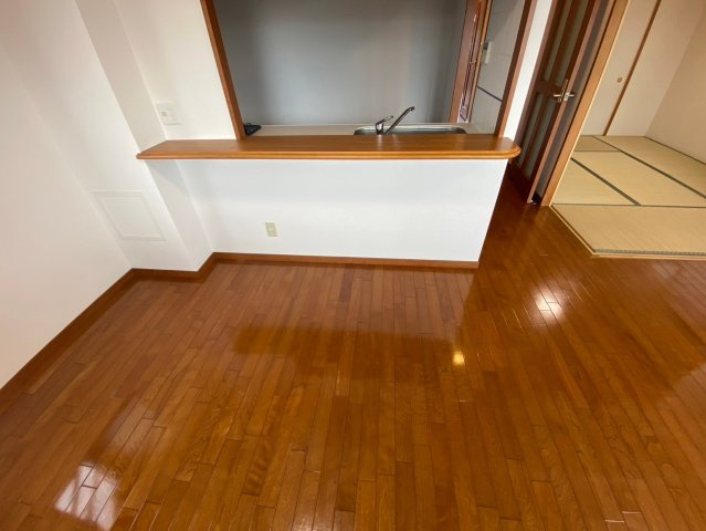 ファミール藤ヶ丘5番館のキッチン|コミュニケーションがスムーズにとれる対面式キッチン♪