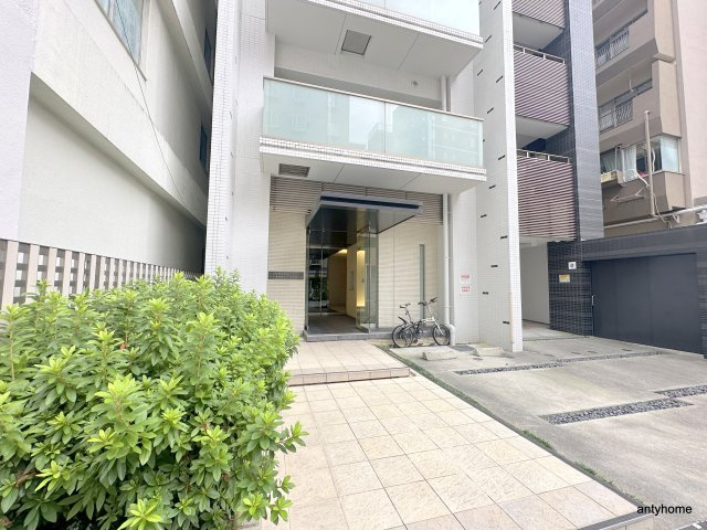 アーバネックス南堀江　仲介手数料無料のエントランス