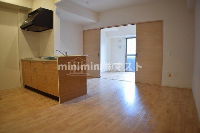 コージー千島の居間・リビング|広々としたリビングです。