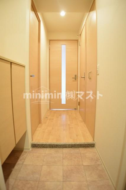 コージー千島の玄関|高級感のある玄関です。