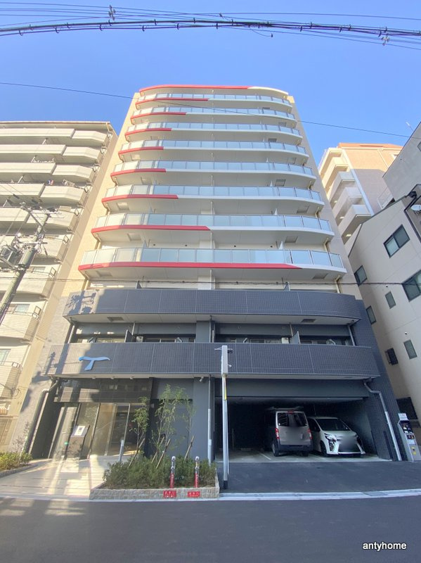 セレニテ難波ミラク弐番館　仲介手数料無料の外観