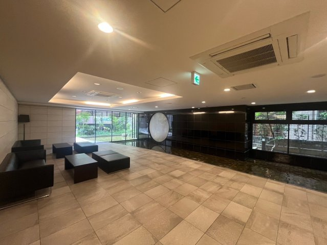 ◆３沿線利用可◆ペット飼育可(規約有)◆11階建最上階＆角住戸の２ＬＤＫ◆イーグルコート京都御池創苑のエントランス|エントランス