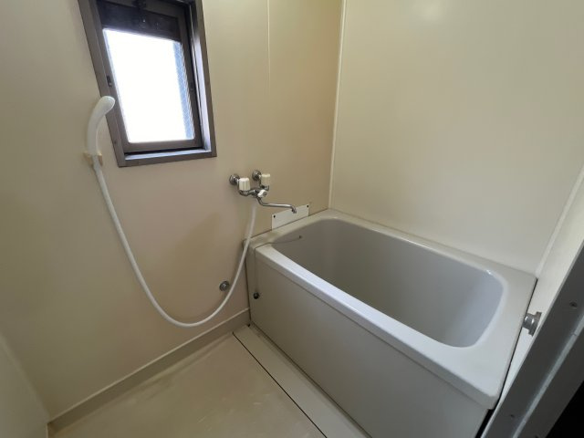 アーバン蒲田の浴室