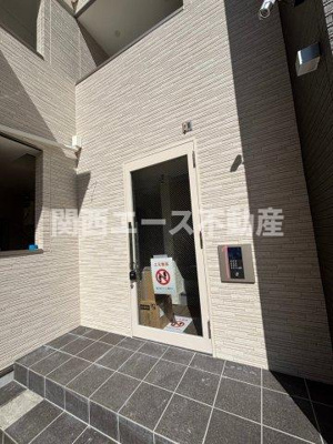 【エントランス】 | カーサフォルトゥナート額田駅前