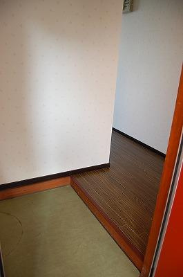 【玄関】 | トウエイコーポ