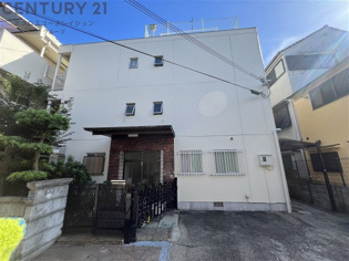 高倉マンションの外観