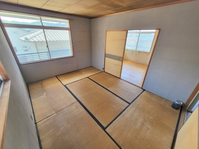 生駒市萩原町中古戸建の和室