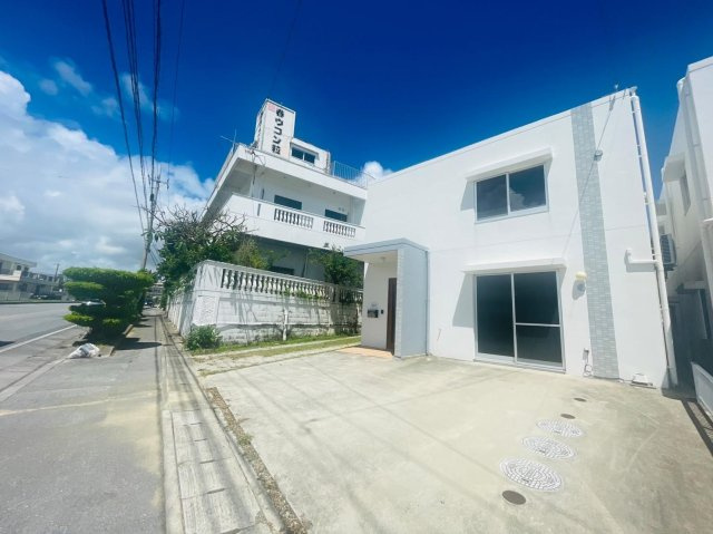 PROUDIA TOWN KONBUⅡ　A号棟の外観