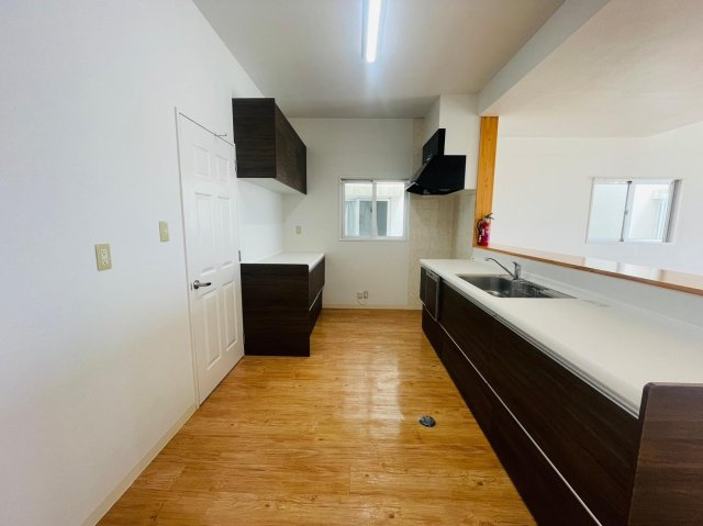 PROUDIA TOWN KONBUⅡ　B号棟のキッチン