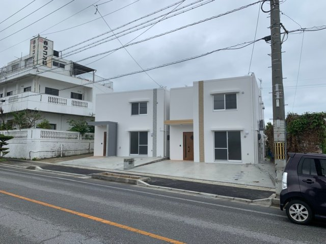 PROUDIA TOWN KONBUⅡ　B号棟の前面道路含む現地写真