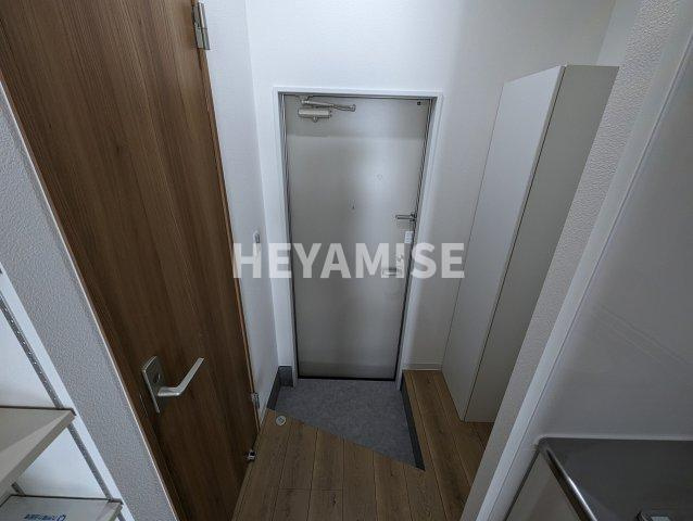 I BASE TENMANの玄関