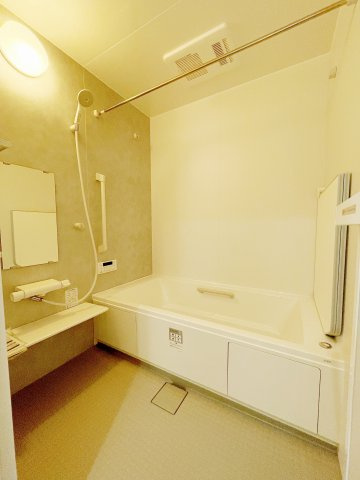 新築戸建　白河市追廻　イロドリライト　全3棟の浴室