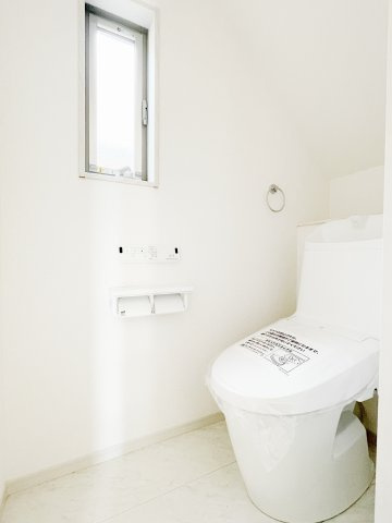 新築戸建　白河市追廻　イロドリライト　全3棟のトイレ