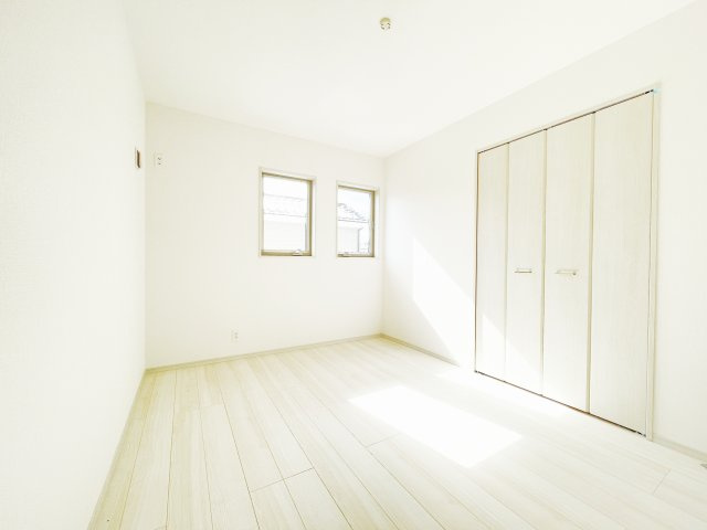 新築戸建　白河市追廻　イロドリライト　全3棟の洋室