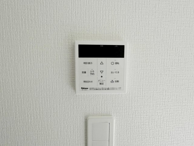 新築戸建　白河市追廻　イロドリライト　全3棟の発電・温水設備