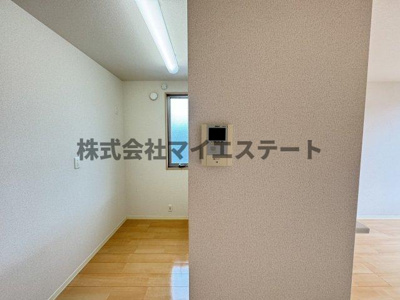 【居間・リビング】 | ハイエストメゾン山﨑
