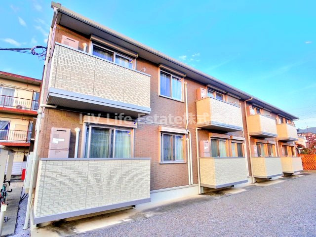 ティルタ サリの外観