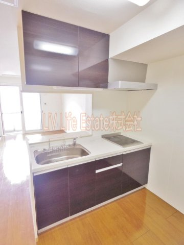 ティルタ サリのキッチン