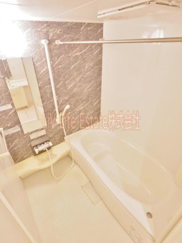 ティルタ サリの浴室