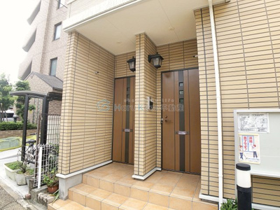 【エントランス】 | ポンド トロワⅡ【名古屋市賃貸・ワンフロアー1戸】