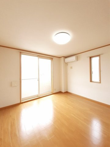 キャプリコートＣの居間・リビング|リビングです