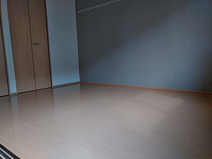 ティルタ サリの洋室