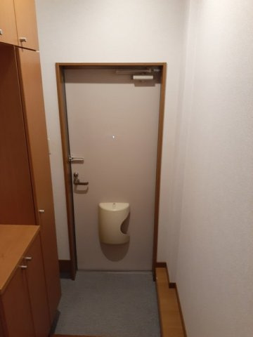 ラヴィアン・ローズの玄関|シューズボックス付きの玄関です★