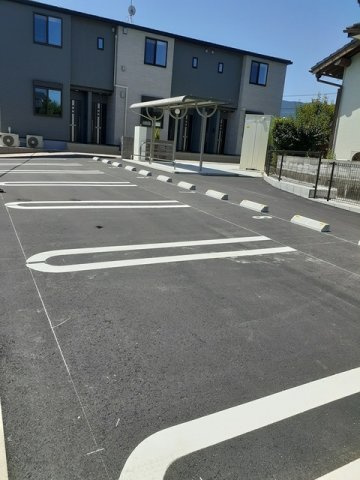 音吉　７ｔｈの駐車場|駐車スペースもあります☆