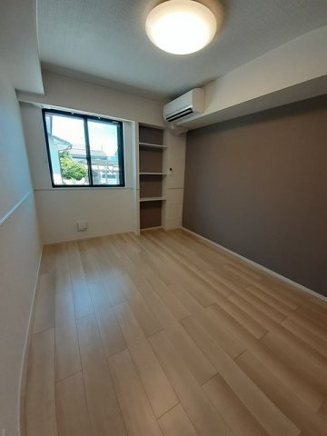 音吉　７ｔｈの寝室|風通しも良い寝室です☆