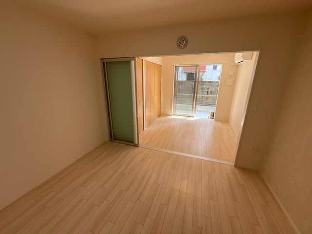 コロンⅡの居間・リビング|広いリビング★