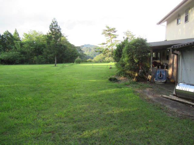 真庭市上河内　事業用地　2116坪の外観