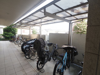 【その他共用部分】 | 嬉しい屋根付き駐輪場！
