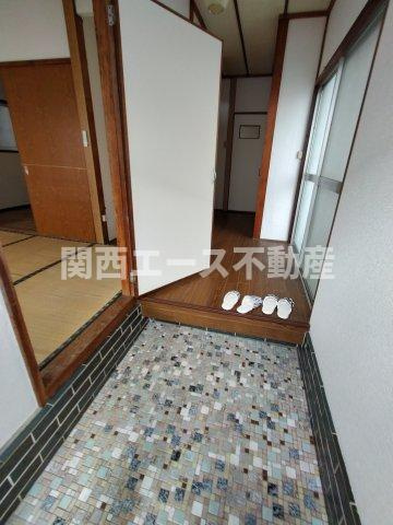 【玄関】 | 鷹殿町貸家