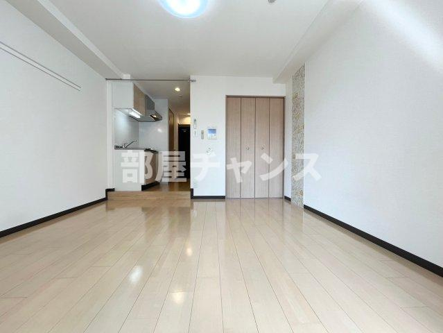 サン・錦本町ビルの寝室