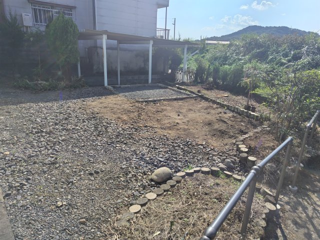 ６３７８８　岐阜市若福町中古戸建ての庭