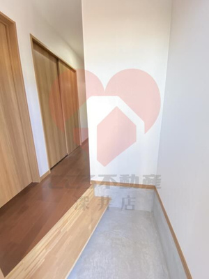 【玄関】 | 枚方市津田元町3丁目戸建