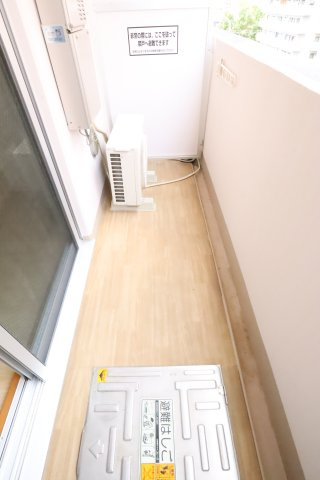 大阪市城東区中央２丁目の賃貸マンションのバルコニー