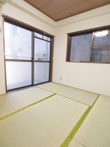 サンライズ赤羽の和室