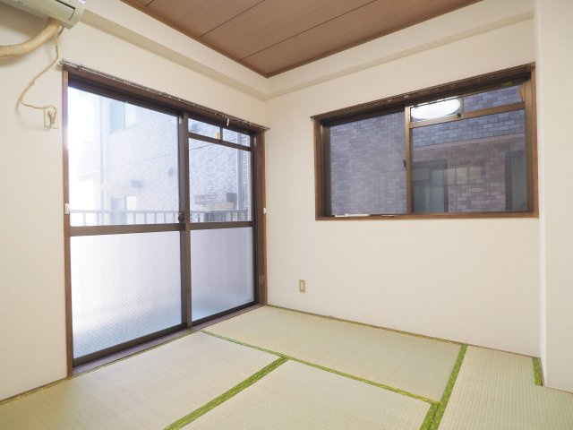 サンライズ赤羽の和室