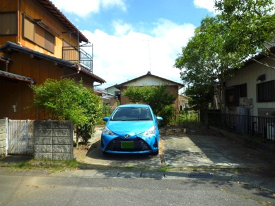 【駐車場】 | 龍ケ崎市大徳町　戸建住宅 | ２台駐車可