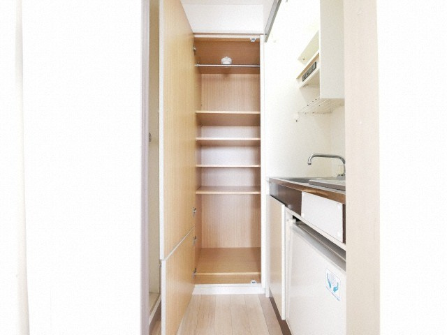 シティハイツピコの収納