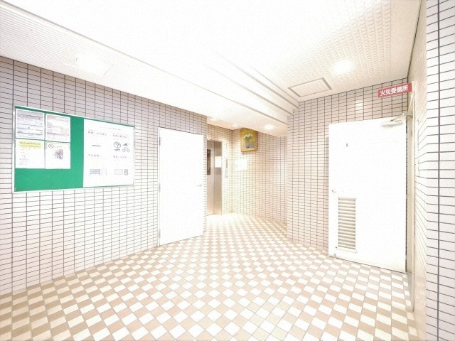 シティハイツピコのロビー