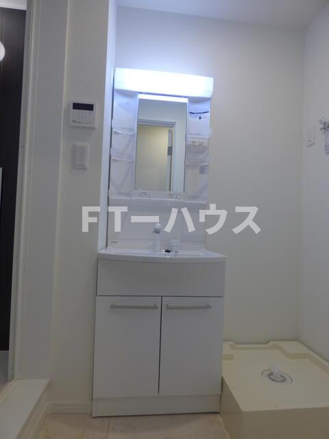 アルベロ新検見川の洗面所