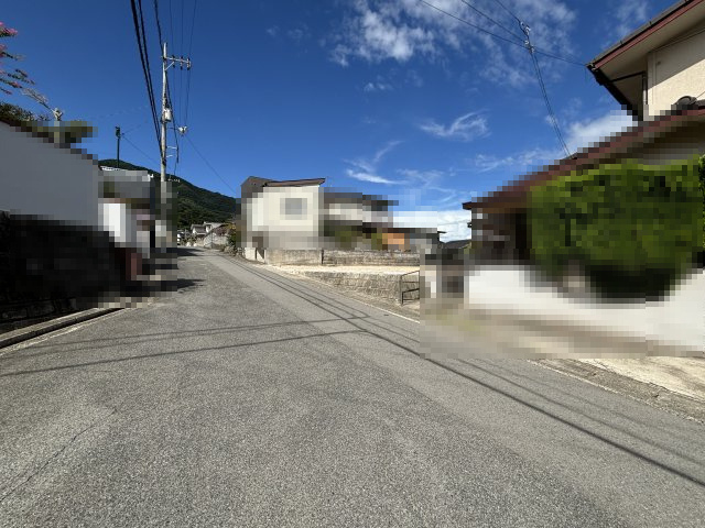 売土地　長楽寺3丁目の前面道路含む現地写真